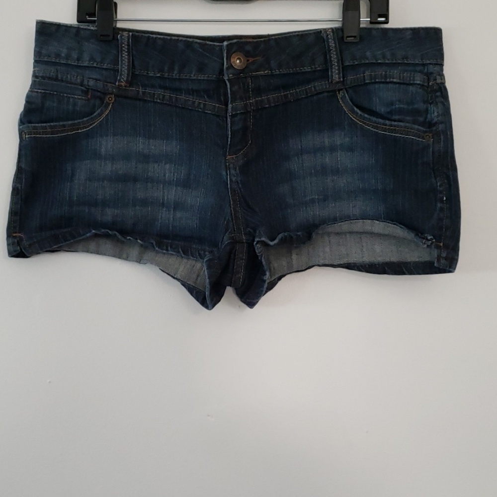 Mudd Dark Wash Shorts